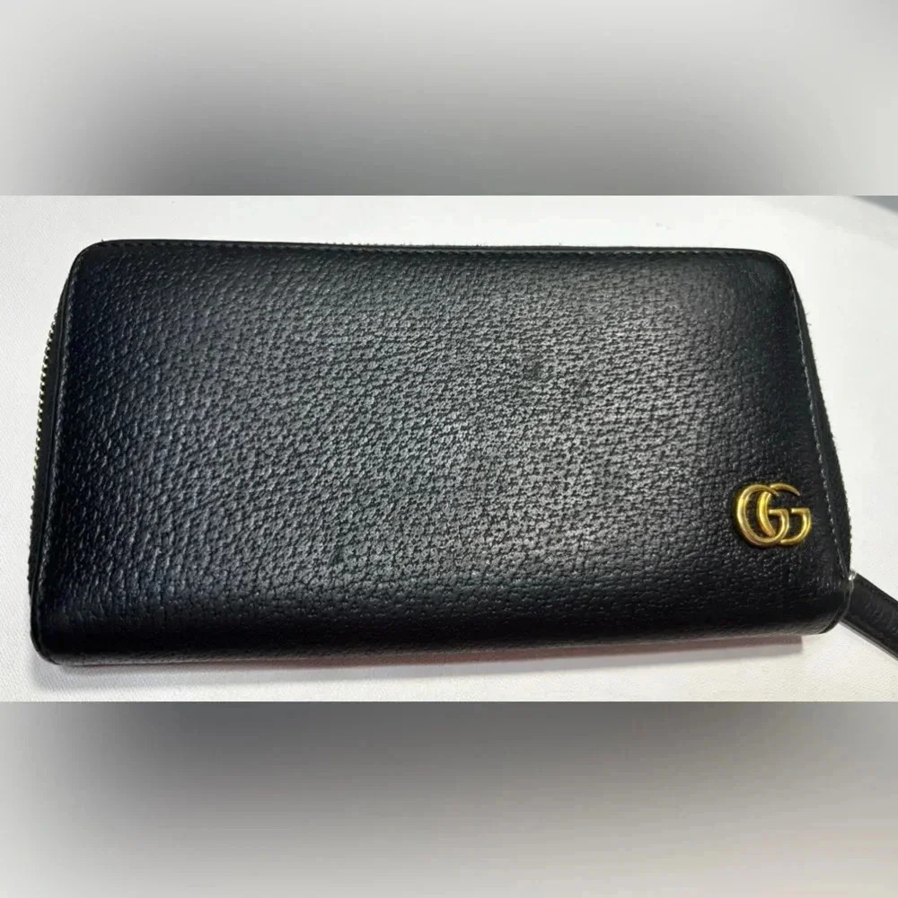 Gucci GG Logo Leather Continental Long Wallet